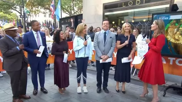 Cara Cara Dara Skirt worn by Jenna Bush Hager as seen in Today on September 9, 2025