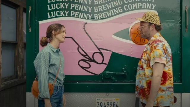 Clare V Lucy Bag worn by Sylvia (Rose Byrne) as seen in Platonic (S02E07)
