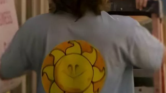 The Runarounds Axel Ellis Sun T-Shirt worn by (Axel Ellis) in The Runarounds (S01)