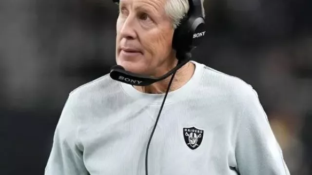 Pete Carroll Los Angeles Chargers v Las Vegas Raiders Sweatshirt