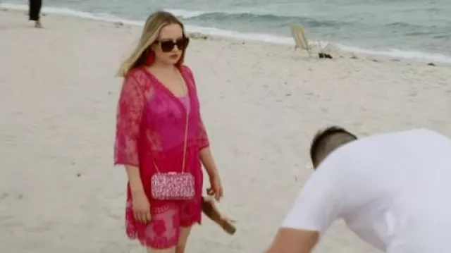 Etsy Evening Clutch Bags Sac de soirée porté par Elizabeth comme on le voit dans 90 Day Fiancé : Happily Ever After (S09E11)