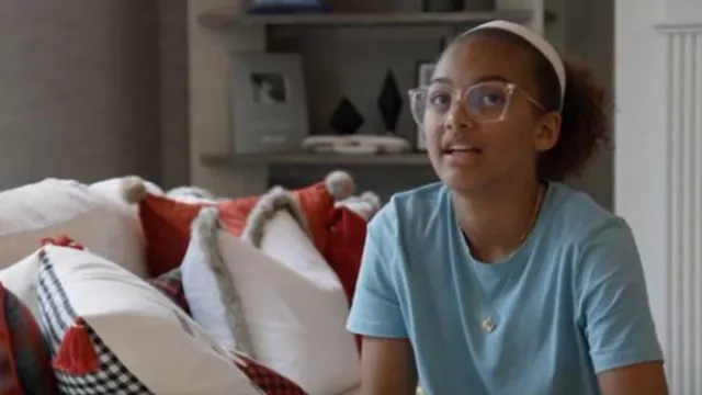 Maillot à manches courtes All in Motion Girls porté par Chloe Chrisley comme on le voit dans The Chrisleys : Back to Reality (S01E05)
