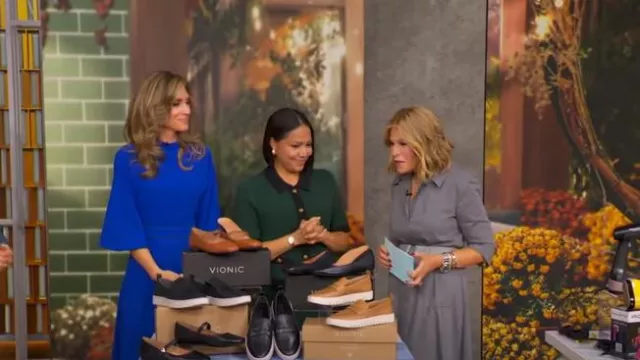 Vestido camisero midi plisado de manga larga Akris usado por Tory Johnson como se ve en Good Morning America el 18 de septiembre de 2025