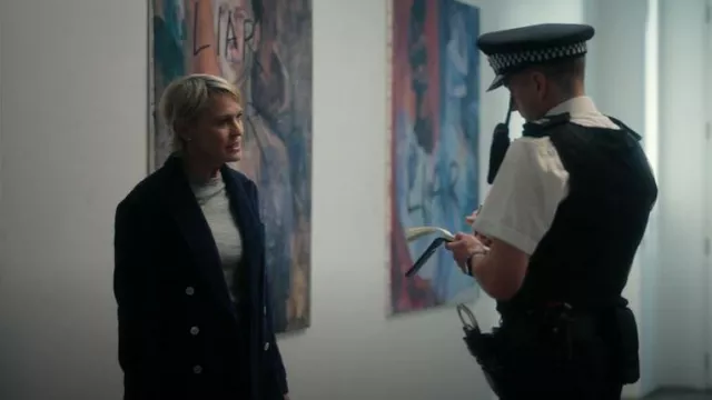 Blazer cruzado de punto de Ralph Lauren usado por Laura (Robin Wright) como se ve en The Girlfriend (S01E06)