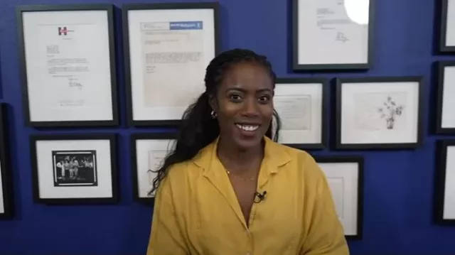 Chemise Zara en ramie nouée portée par Priscilla Thompson comme on le voit dans Today le 19 septembre 2025