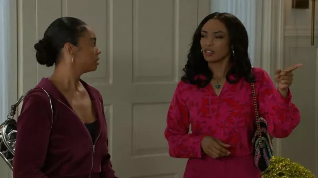 Cotton On Velour Zip up Hoodie worn by Chelsea Hamilton (RhonniRose Mantilla) as seen in Beyond the Gates (S01E125)