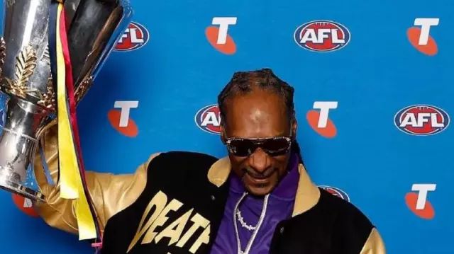 Snoop Dogg 2025 Grand Final Entertainment Media Opportunity Jacket of Snoop Dogg in Snoop Dogg speaks ahead of AFL grand final | 7NEWS
