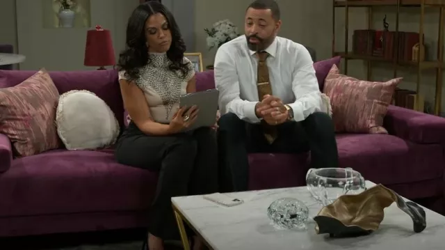 Garcia Top de manga corta con detalle de cuerda frontal usado por Dani Dupree (Karla Cheatham Mosley) como se ve en Beyond the Gates (S01E131)