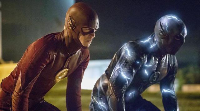 Le costume (version déguisement) de Barry Allen (Grant Gustin) dans The Flash