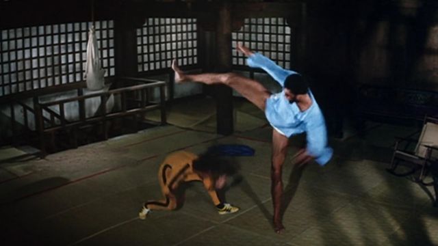 Sneakers yellow Billy Lo (Bruce Lee) game of death