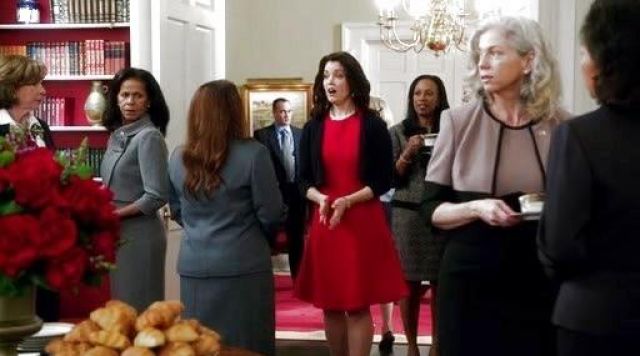 The jacket Mellie Grant (Bellamy Young) on Scandal S4E14
