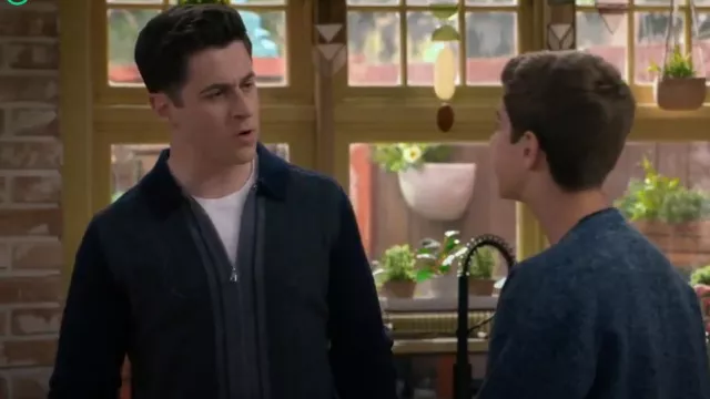 Reiss Tennant Stripe Colorblock Zip Front Wool Cable Stitch Cardigan In Navy/grey worn by Justin Russo (David Henrie) as seen in Wizards Beyond Waverly Place (S02E01)