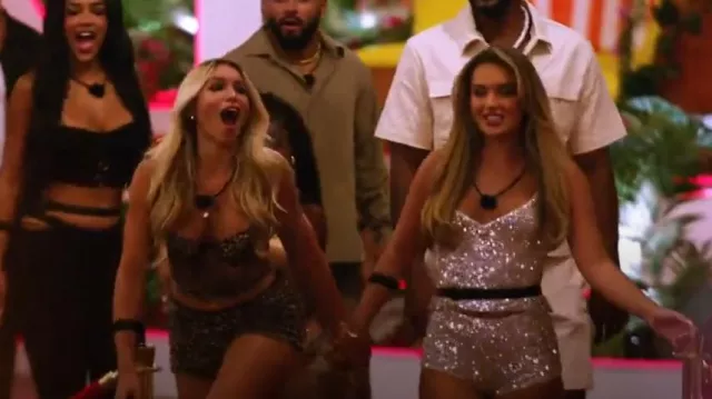 Top de cami Maelis exclusivo de Peppermayo usado por Lucinda Strafford como se ve en Love Island Games (S02E07)