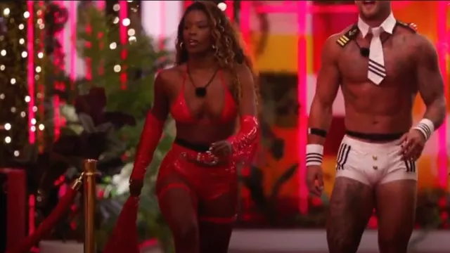 Disfraz de vaquera Forplay Ride 'Em usado por Justine Ndiba como se ve en Love Island Games (S02E07)