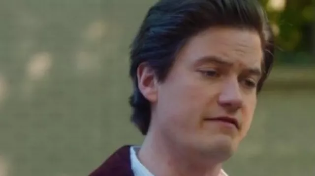 Hudson And Rex S08 Jesse Mills Veste en daim bordeaux de Jesse Mills (Justin Kelly) en Hudson & Rex