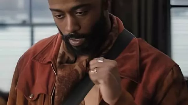 Chaqueta de gamuza LaKeith Stanfield usada por Grofield (Lakeith Stanfield) en Play Dirty