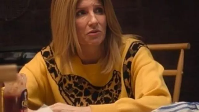 Bad Sisters S2 Sharon Horgan Leopard Yellow Sweatshirt worn by Eva Garvey (Sharon Horgan) in Bad Sisters (S02)