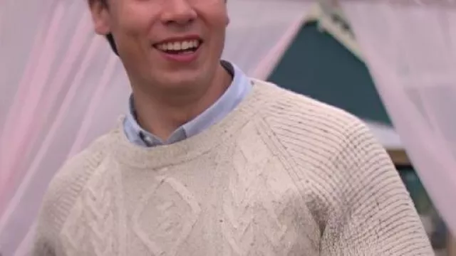 Murder In A Small Town S02 Cable Knit Sweater