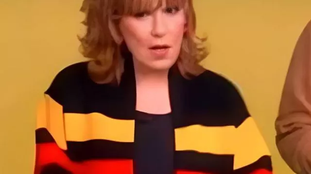 The View 2025 Joy Behar Chaqueta a rayas multicolor usada por Self - Co-Host (Joy Behar) en The View