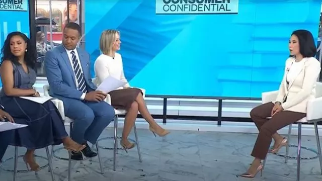 Blazer de punto de encaje L'Agence usado por Vicky Nguyen como se ve en Today el 8 de octubre de 2025