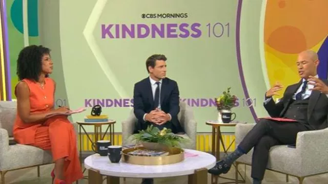 Veronica Beard Heyser Wide-Leg Pant porté par Adriana Diaz tel qu’on le voit dans CBS Mornings le 3 octobre 2025