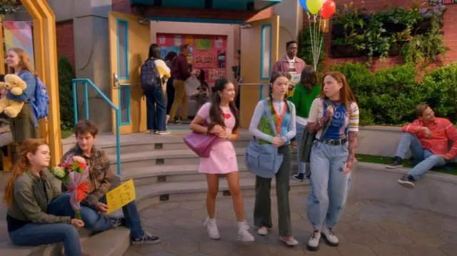 We the Free Good Luck Shadow Patch Jeans worn by Jade Castillo (Carmen Sánchez) as seen in Electric Bloom (S01E08)