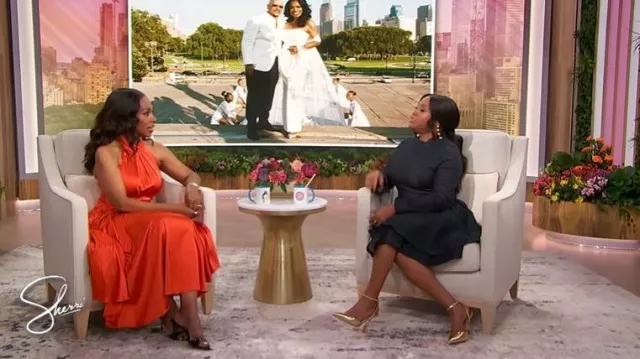 Jessica Rich Khloe Slingback porté par Sherri Shepherd comme on le voit à Sherri le 10 octobre 2025