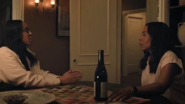 Trovata Della Shirt in Cameo Stripe worn by Mia Jordan (Karen Pittman) as seen in The Morning Show (S04E05)
