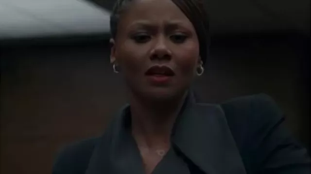 Emayatzy Corinealdi Reasonable Doubt S03 Blazer à revers surdimensionné porté par Emayatzy Corinealdi comme on le voit dans Reasonable Doubt (2022)