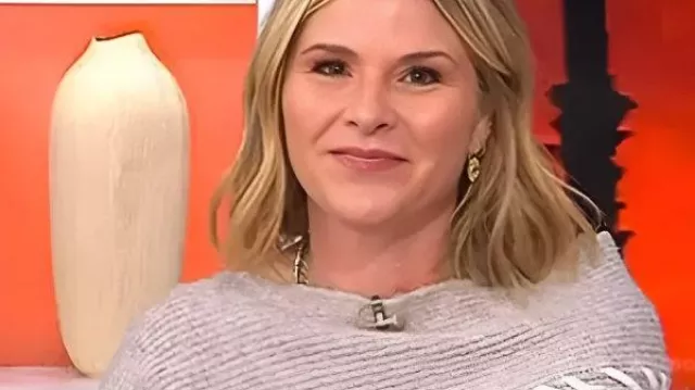 Jenna Bush Hager Pull côtelé cousu comme on le voit dans Today