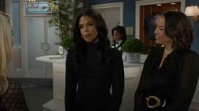 Robe midi Cinq à Sept Johnson portée par Dani Dupree (Karla Cheatham Mosley) comme on le voit dans Beyond the Gates (S01E145)