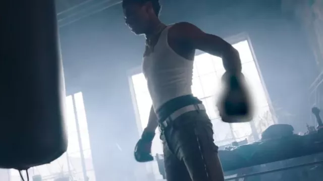 Ceinture Hermès en H blanc et noir mat portée par A Boogie wit da Hoodie dans A Boogie Wit Da Hoodie - Bleed [Clip officiel]
