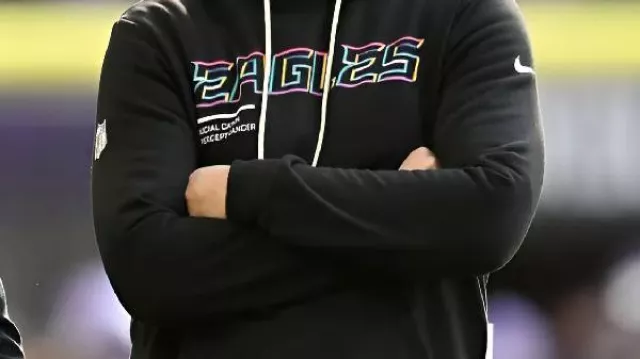 Black 2025 Crucial Catch Hoodie worn by Nick Sirianni in Nick Sirianni holds day-after press conference following Eagles' Week 7 win