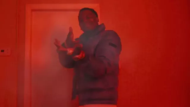 Dior Bright Blue Oblique Puffer Jacket worn by Moneybagg Yo in Moneybagg Yo – Boffum feat. Big 30 [Official Music Video]