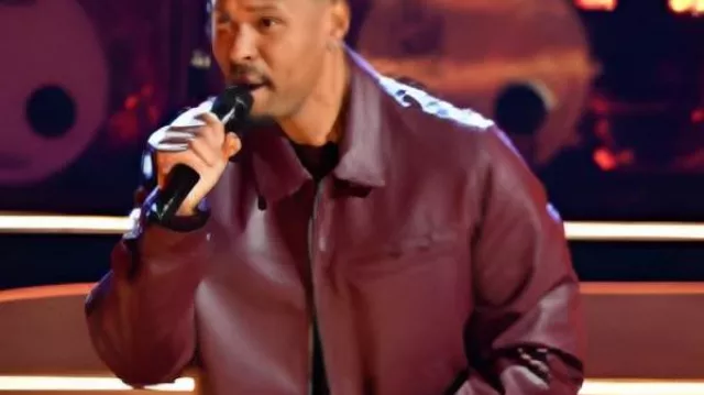 Antonio Ramsey The Voice S28 Chaqueta de cuero burdeos usada por (Antonio Ramsey) en The Voice (S28)