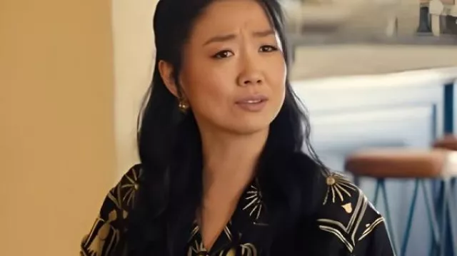 Personne ne veut de cette chemise S2 Sherry Cola Art Printed de (Sherry Cola) comme on le voit dans Personne ne veut ça (S02E01)