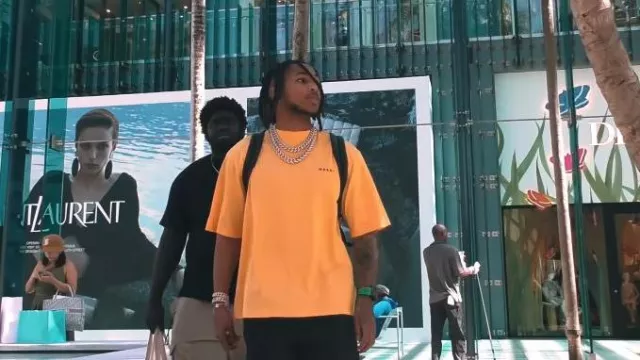 Louis Vuitton Sac à dos Monogram Discovery noir porté par DDG dans DDG X Luh Tyler - I’m Geekin (Official Music Video)