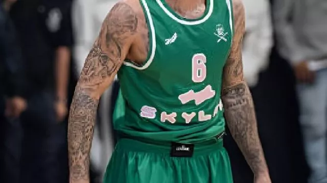 Green Jersey worn by Justin Bieber in Justin Bieber going crazy shooting jump shots at The League - PART 2 #shorts