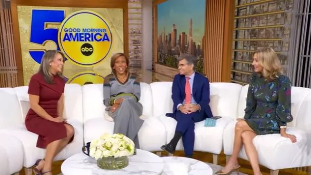 Tanya Taylor Clarisse Robe Robes portées par Lara Spencer comme on le voit dans Good Morning America le 27 octobre 2025