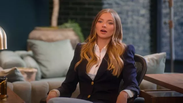 Chaqueta de caballería McQueen usada por Alanna Gold como se ve en Selling Sunset (S09E01)