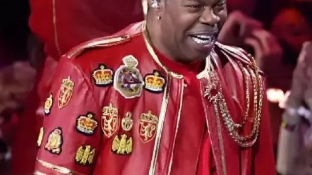 MTV Video Music Awards 2025 Busta Rhymes Red Leather Jacket