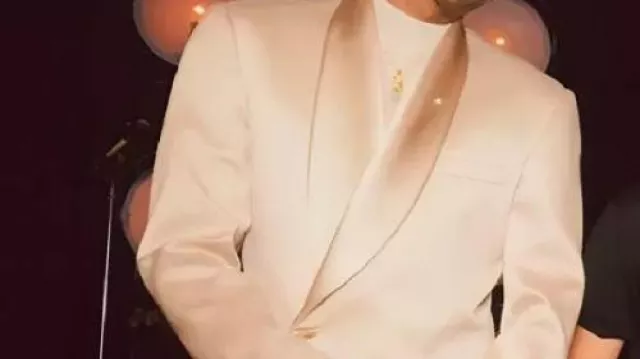 Blazer crema usado por Snoop Dogg en The Voice S28