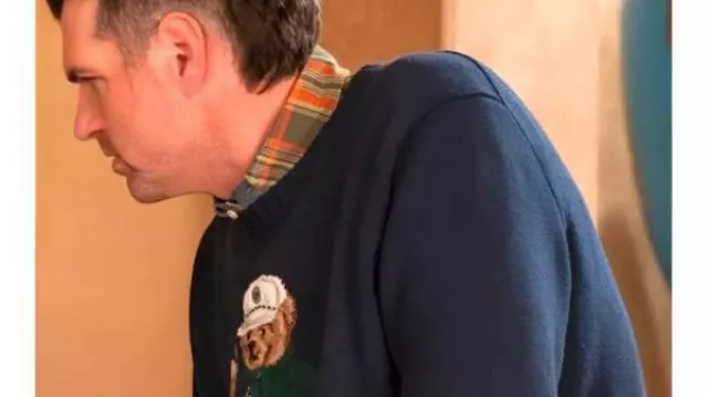 Nobody Wants This Season 2 Timothy Simons Bear Sweater worn by Sasha Roklov (Timothy Simons) in Nobody Wants This (S02)