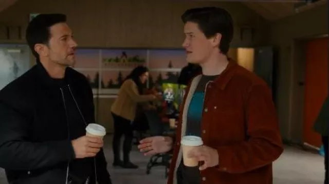 Passenger Kodiak Sherpa Lined Cord Overshirt Red worn by Jesse Mills (Justin Kelly) as seen in Hudson & Rex (S08E05)