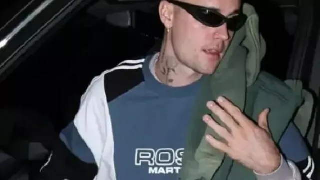 Los Angeles 2025 Sweatshirt worn by Justin Bieber in Justin Bieber - Lonely (Official Live Performance) | Vevo