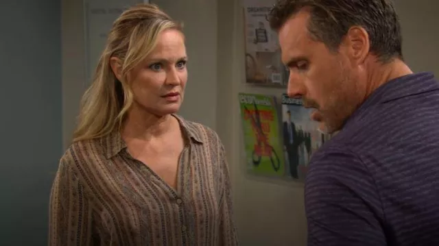 Blouse Paige Jasmeet portée par Sharon Newman (Sharon Case) telle que vue dans Les Feux de l’Amour le 3 novembre 2025