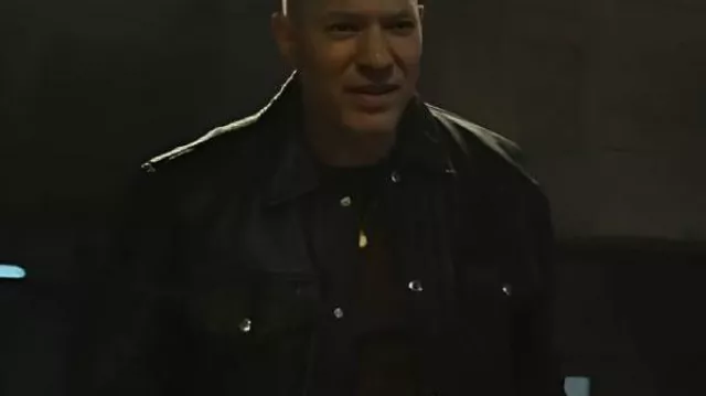 Power Book IV Force Tommy Egan Trucker Jacket en cuir noir porté par Tommy Egan (Joseph Sikora) dans Power Book IV : Force (S03)