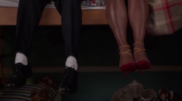 shoes Louboutin of Mindy Lahiri (Mindy Kaling) in The Mindy Project