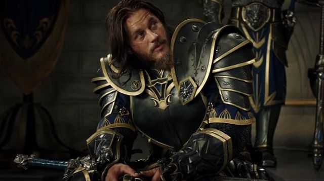 The costume of Anduin Lothar (Travis Fimmel) in the Warcraft : The beginning