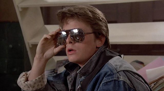 Les lunettes de soleil de Marty McFly (Michael J. Fox) dans Retour vers le futur